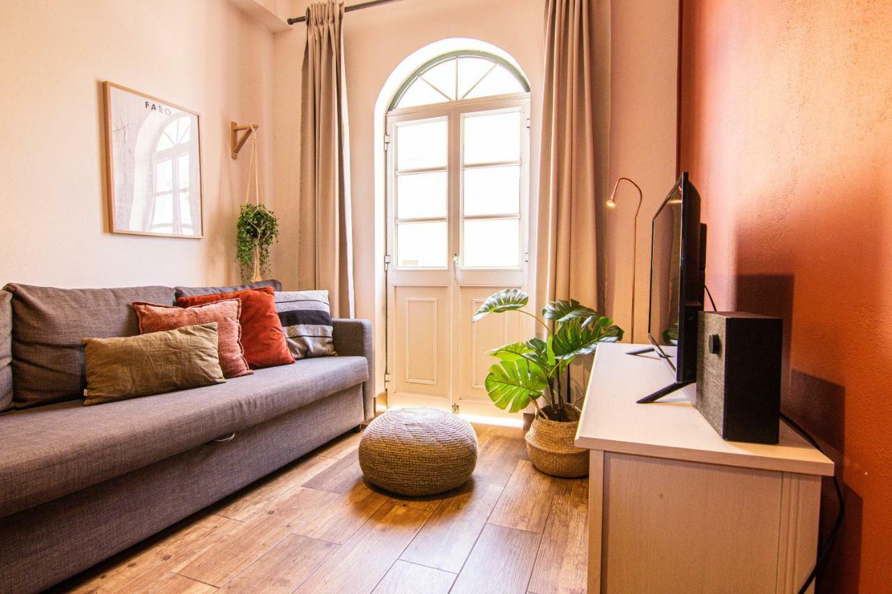 - Appartement *